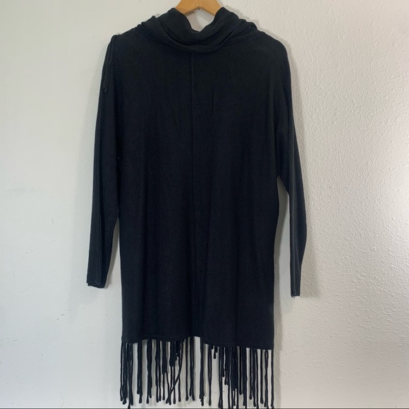 Ronnie Saloway Black Cowl Neck Tasseled Sweater Size Medium - Picture 4 of 9